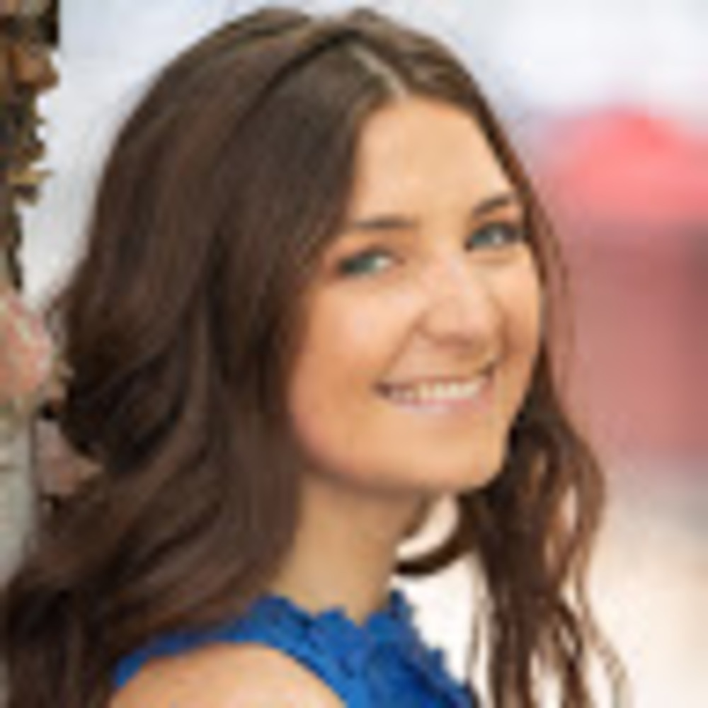 Meet your Posher, Isabella